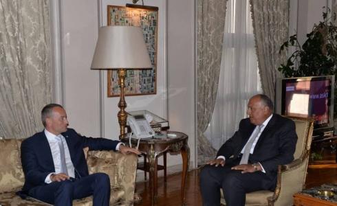 وزير الخارجية المصري سامح شكري يجتمع مع نيكولاي ملادينوف في القاهرة