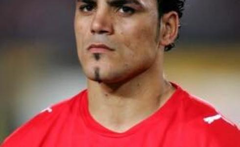 عمرو زكي