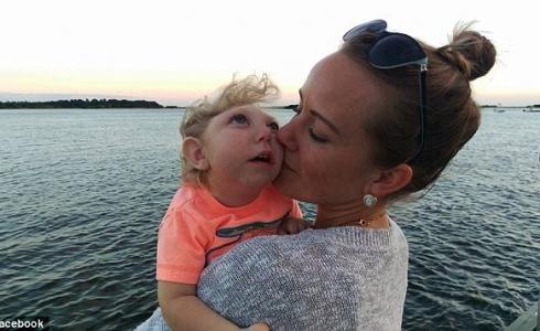 وفاة الطفل المعجزة جاكسون بويل 