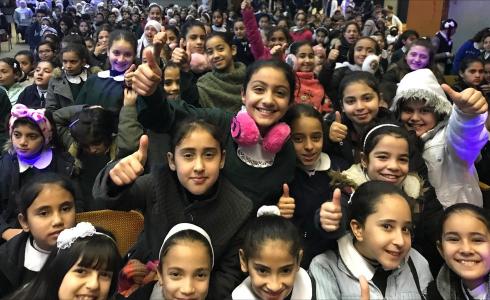 جلسات دعم نفسي اجتماعي لـ 1000 أم وطفل بالوسطى