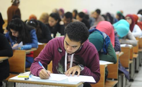 لجنة امتحانات