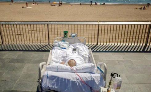 مريض كوفيد-19 -توضيحية-