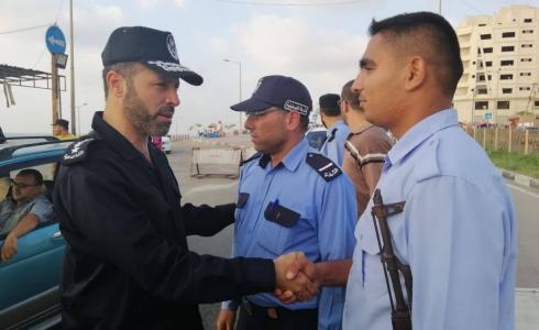 العميد محمود صلاح مدير عام الشرطة يتفقد حاجزي التفجير بمدينة غزة