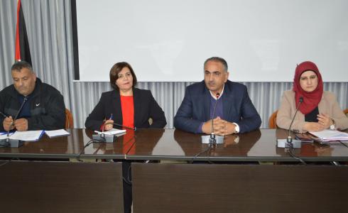 التربية تعقد ورشة لمعلمي "العاشر المهني" والمدارس الصناعية