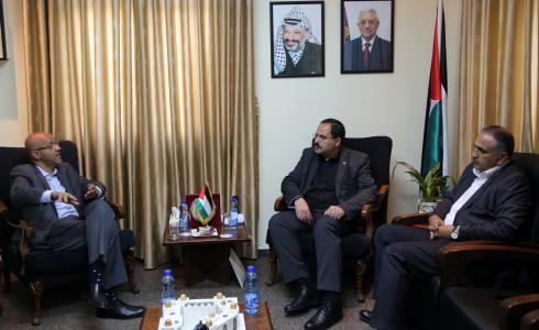 صيدم يبحث مع ممثل الأمم المتحدة تعزيز دعم قطاع التعليم