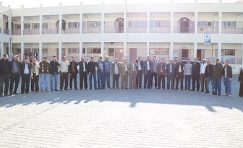 مديرية شرق خان يونس تنظم وقفة تضامنية مع الصحفي معاذ عمارنة