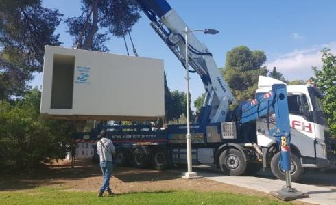 جيش الاحتلال ينشر غرفا محصنة في غلاف غزة