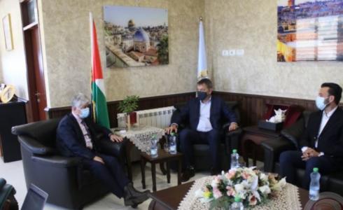 مجدلاني مع المفوض العام للأونروا 