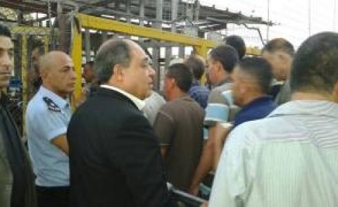 محافظ جنين يتفقد معبر الجلمة