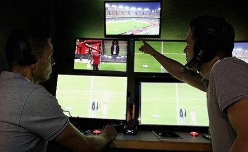 طاقم حكام تقنية الفيديو