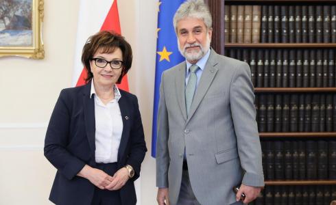 رئيس مجلس النواب البولندي الجبيتا فيتيك