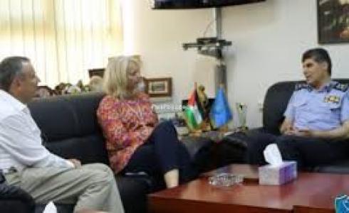 اللواء عطا الله يبحث مع شرطة لندن سبل تعزيز التعاون المشترك