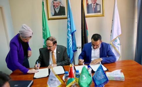 "اللجنة الوطنية" و"محافظة القدس" توقعان اتفاقية دعم مؤتمر الإعلام في عيون القدس