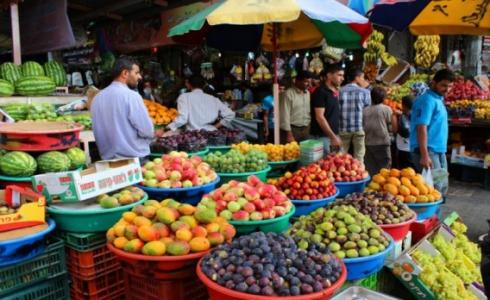 انخفاض مؤشر غلاء المعيشة في فلسطين خلال شهر الماضي