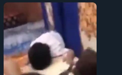 فيديو مؤلم لأب سعودي يعنف طفله بهدف استفزاز طليقته