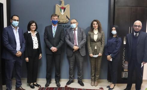 الوزير أبو سيف يبحث مع ممثل الاتحاد الأوروبي تعزيز التعاون الثقافي بين البلدين