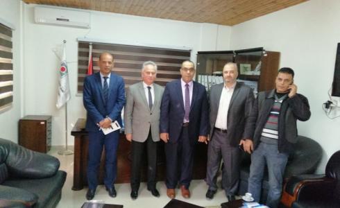 لجنة الانتخابات المركزية في غزة تستقبل وفد من جامعة الأقصى