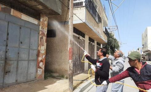 "فتح" تنفّذ حملة تعقيم وتطهير للمرافق العامة شرق خانيونس