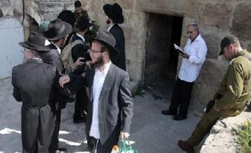 مستوطنون يقتحمون قرية عورتا جنوب نابلس