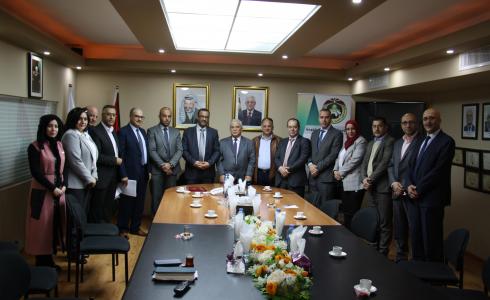 اجتماع هيئة مكافحة الفساد والقدس المفتوحة