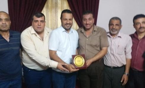 المكاتب الحركية