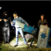 عناصر من الشرطة الإسرائيلية في موقع تحطم المروحية العسكرية قبالة حيفا (رويترز)