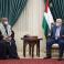 الرئيس محمود عباس يستقبل والدة الأسير ناصر أبو حميد
