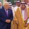الرئيس الفلسطيني محمود عباس وخادم الحرمين الشريفين الملك سلمان بن عبد العزيز أل سعود