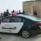 مركبة نجدة وأفراد من الأمن العام في الكرك