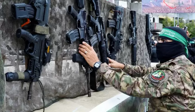 عناصر من القسام التابع لحركة حماس