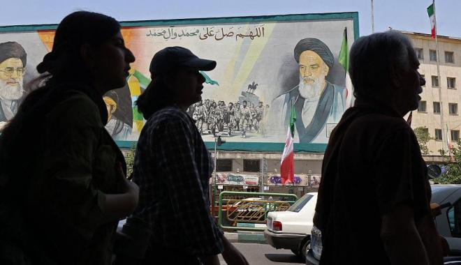 واشنطن ترجئ ضربة وشيكة لإيران وسط تعزيزات عسكرية مكثفة في إسرائيل