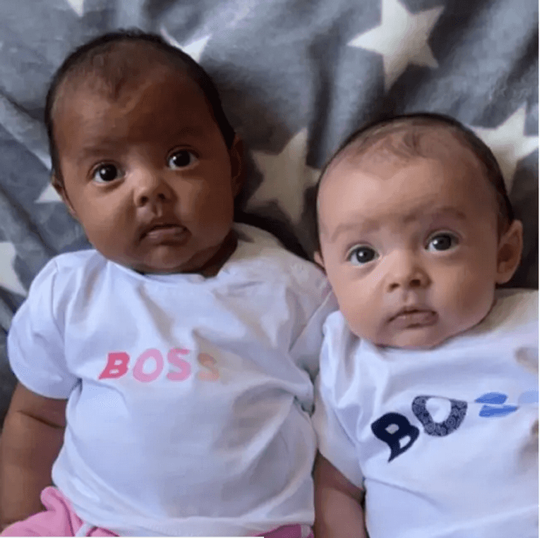 127-122927-mum-birth-twins-different-skin-colours-3.png