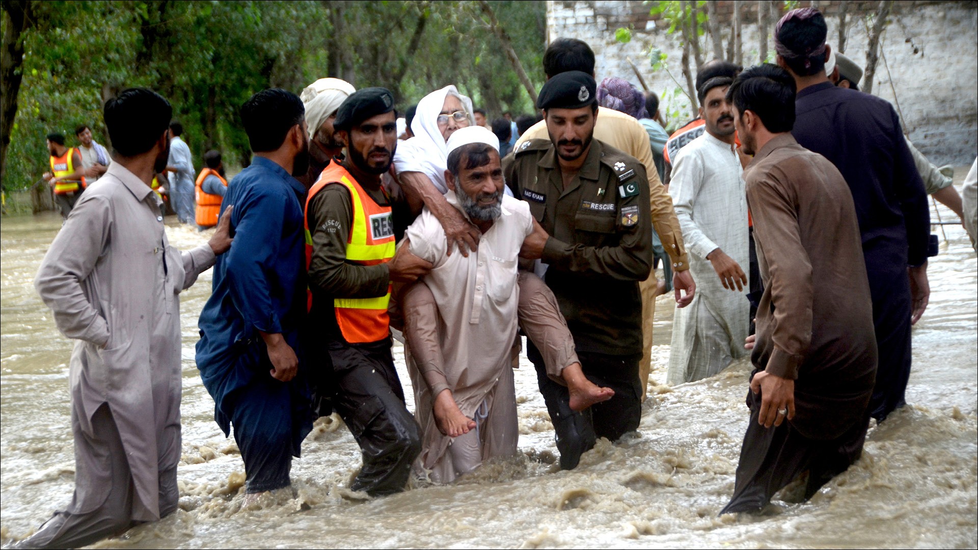 pakistan-flood.jpg