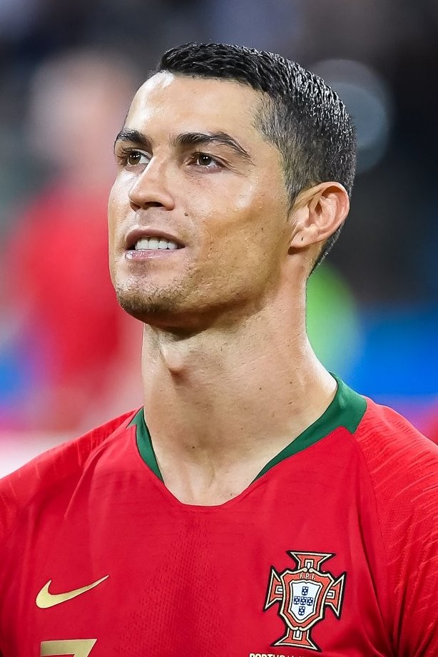 Cristiano_Ronaldo_2018.jpg