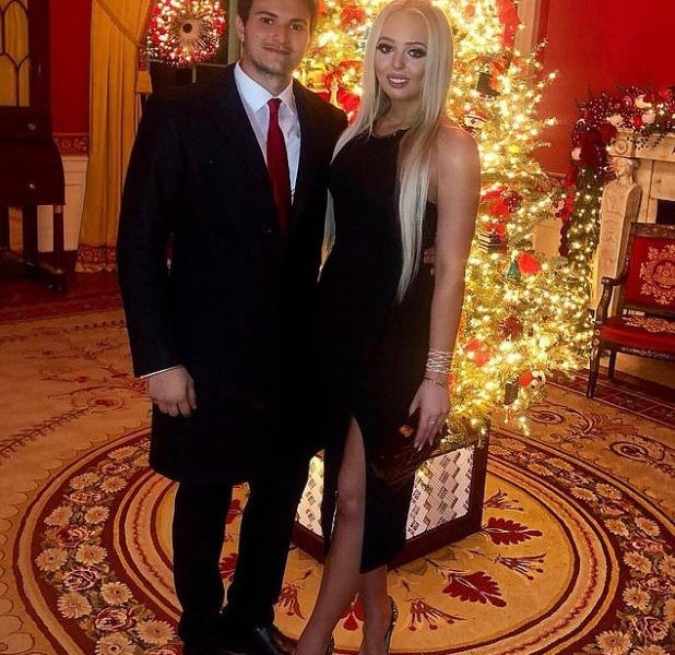 04xcwzdf-8144954-7778253-Look_of_love_The_White_House_Christmas_party_is_somewhat_of_an_a-a-15_1576029116961-618x750-1-618x600.jpg