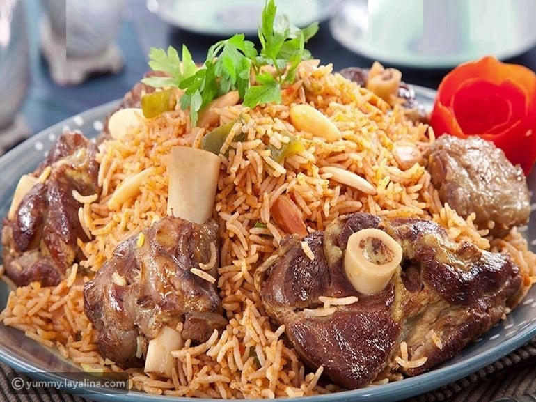 تعرف على أشهر الأكلات الشعبية العربية وأصولها التاريخية KiXUp
