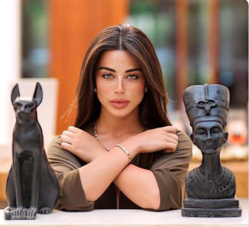 ملكة جمال مصر يار السكلاي.png