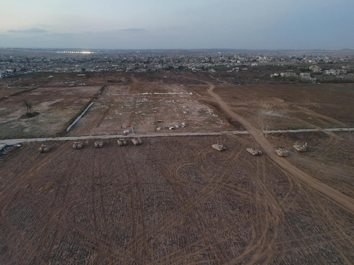 صورة واتساب بتاريخ 2025-07-09 في 17.55.03_9473a770.jpg