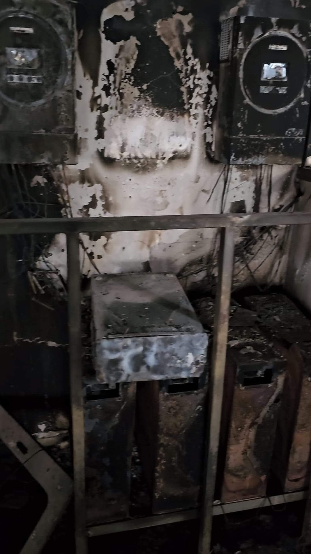 بالصور: عندما تحارب الحروف لتصبح ركاما