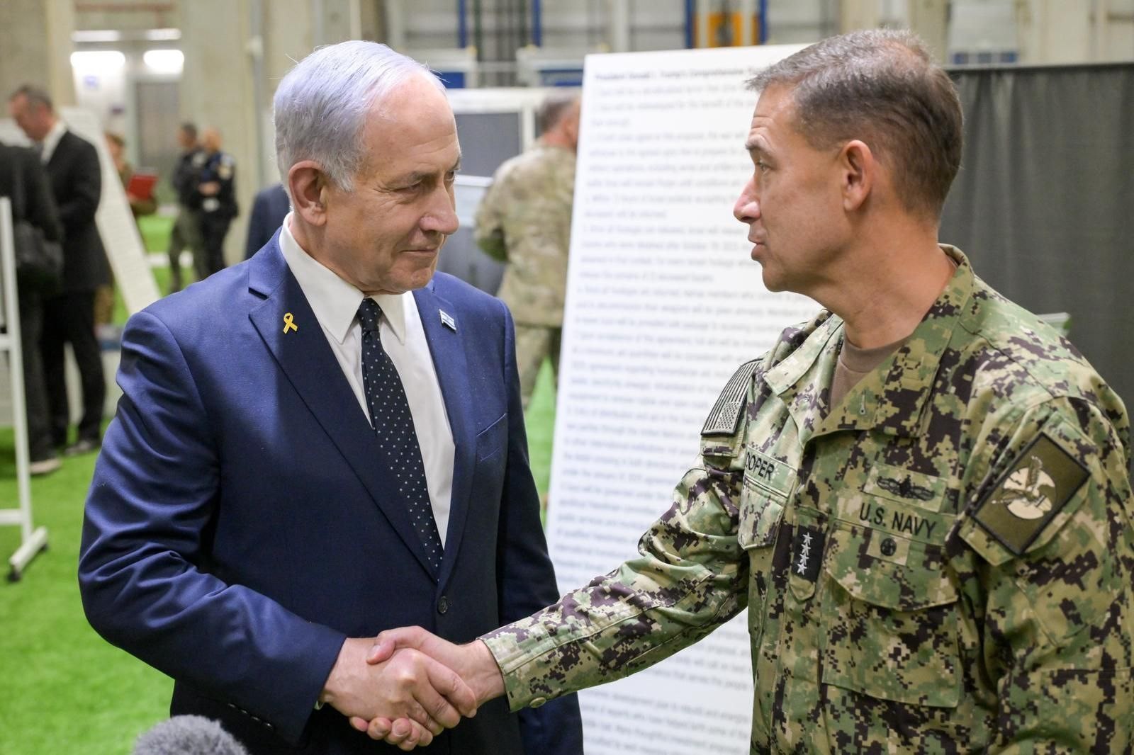 بالصور: نتنياهو: نعمل على نزع سلاح حماس وتجريد غزة من التهديد