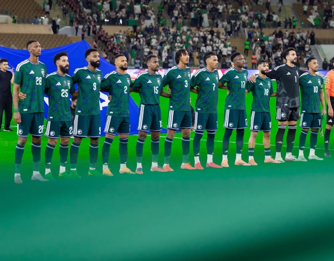 موعد مباراة السعودية وعمان في كأس العرب والقنوات الناقلة - التشكيل