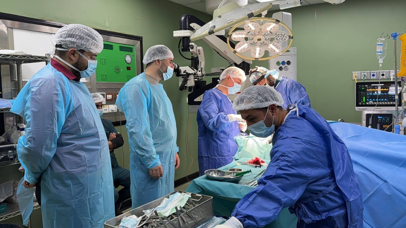عملية جراحية.jpg