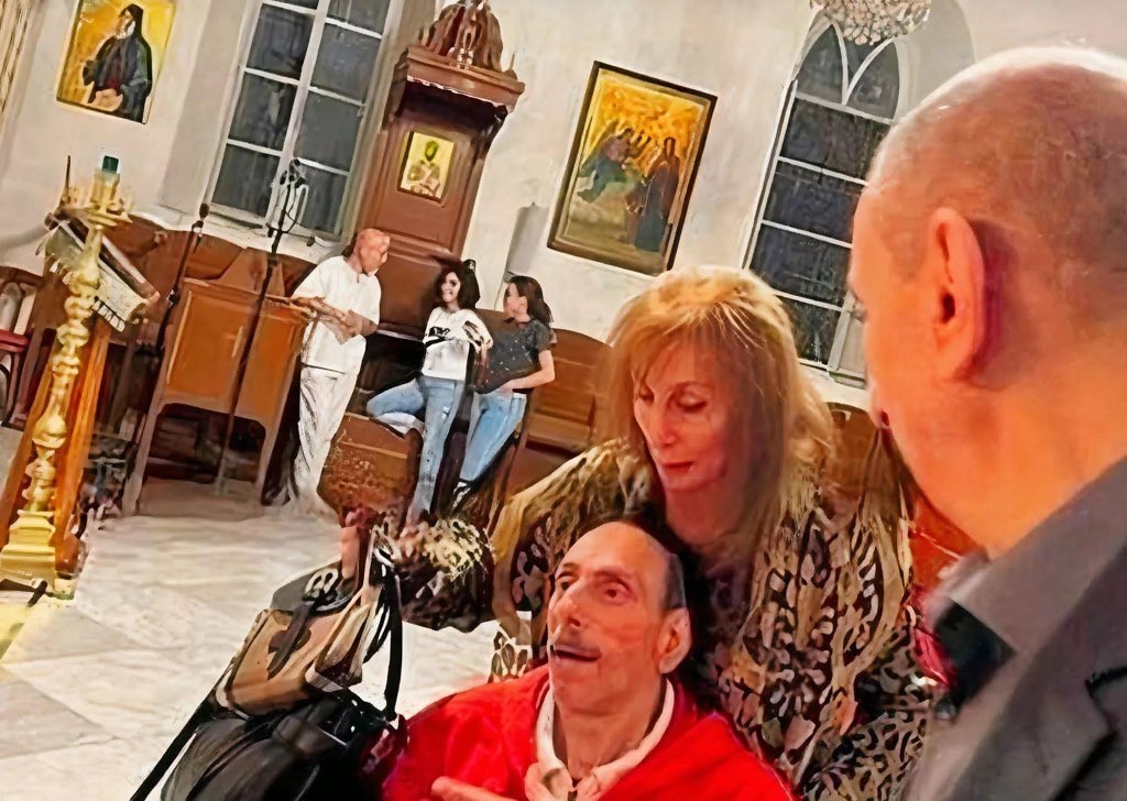 G-JtG0tW0AAozGF.jfif