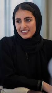 زوجة محمد بن زايد.jfif