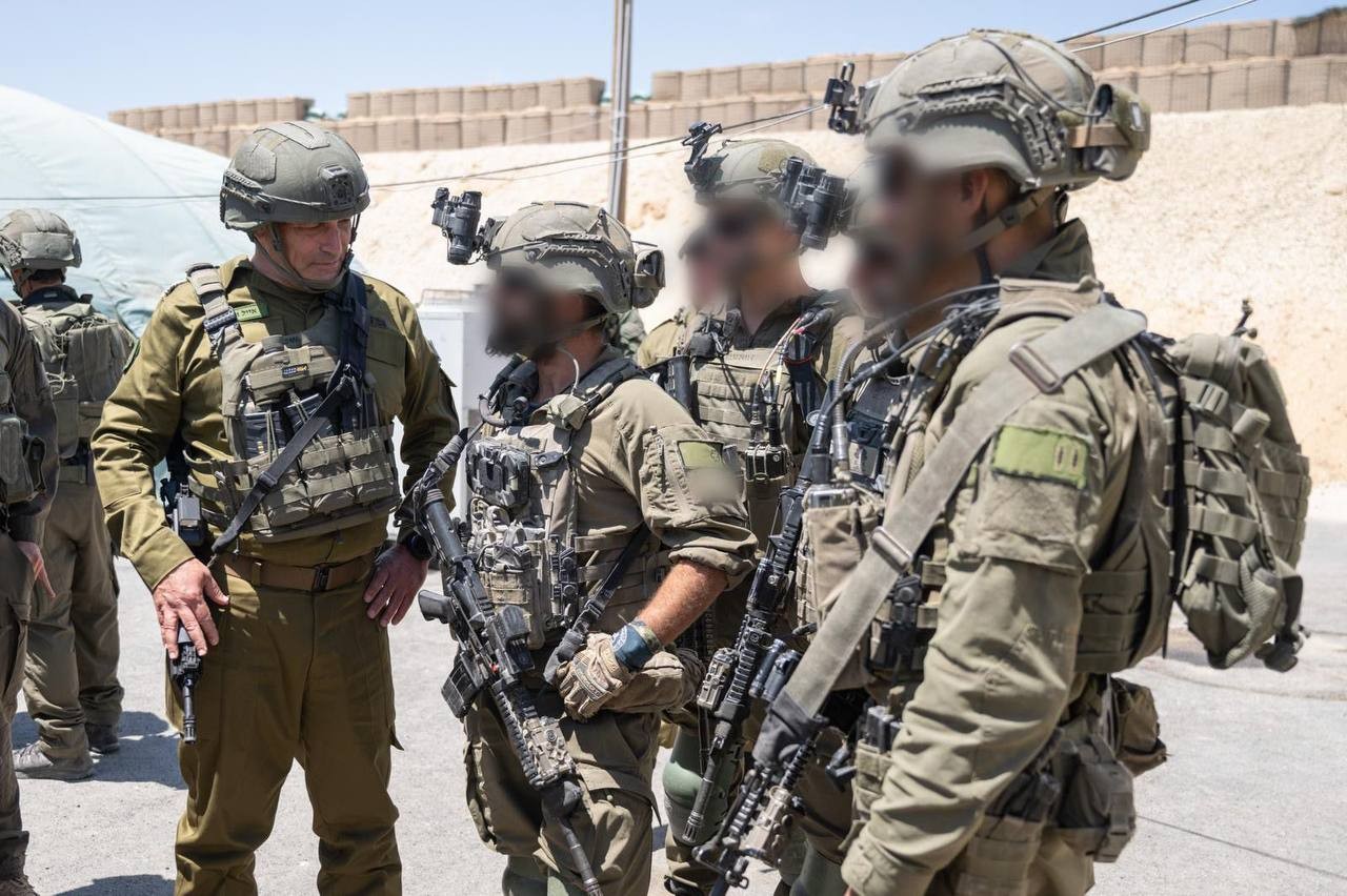زامير وقيادة الجيش الإسرائيلي في غزة.jpeg