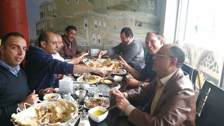 الوجبة اليمنية التي يقدمها المطعم اليمني3.jpg