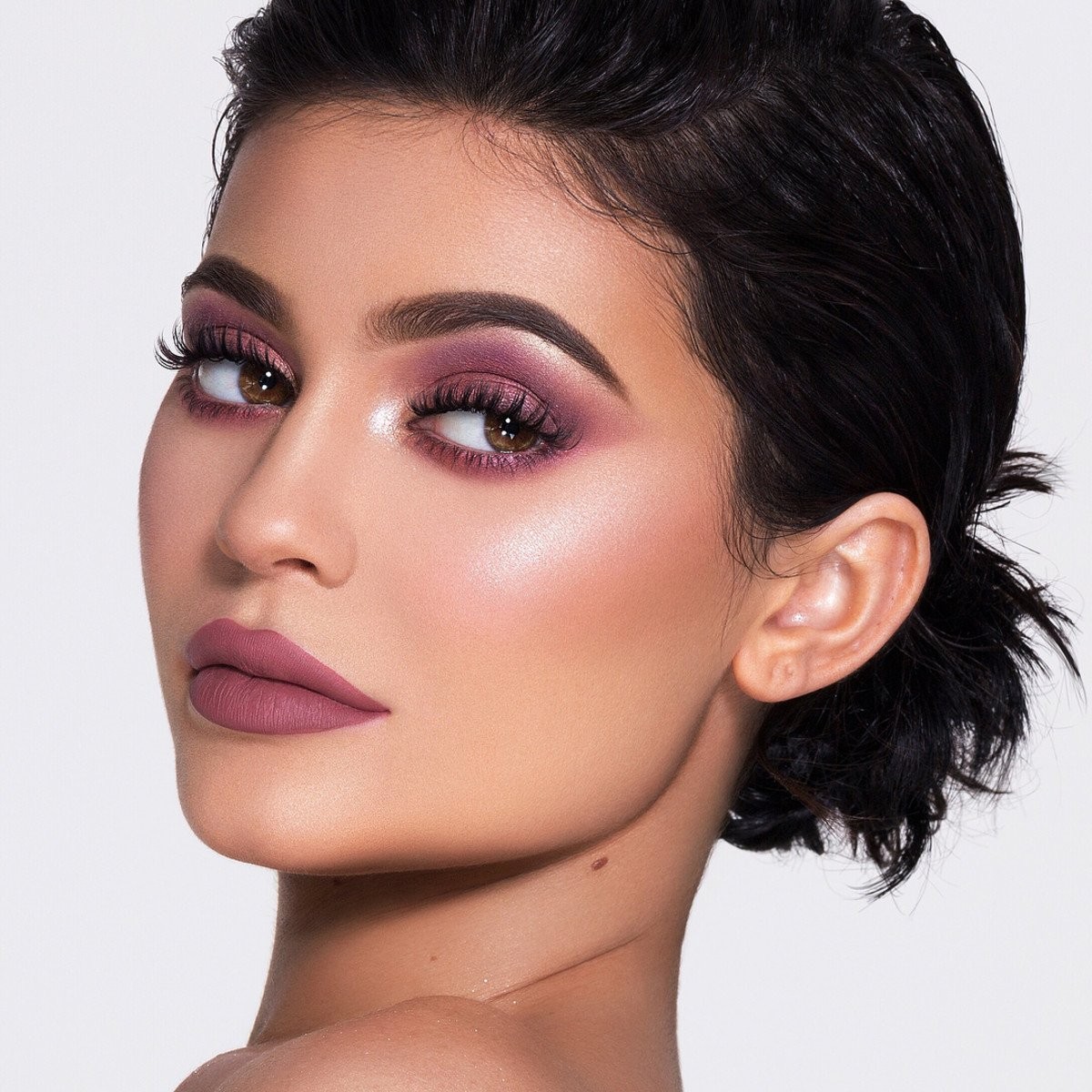 kylie-cosmetics.jpg