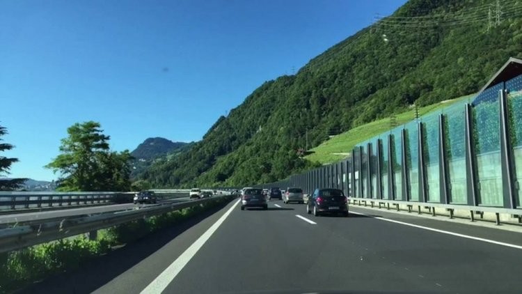 الطريق الي مدن سويسرا.jpg