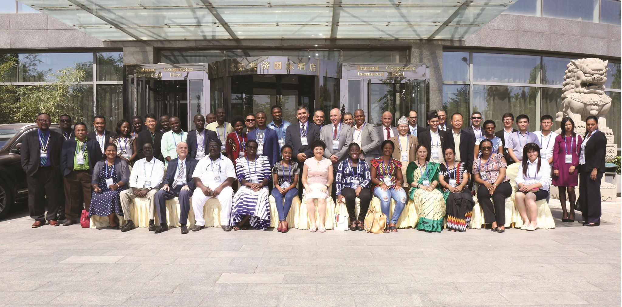 وفد منظمة التحرير 2.jpg