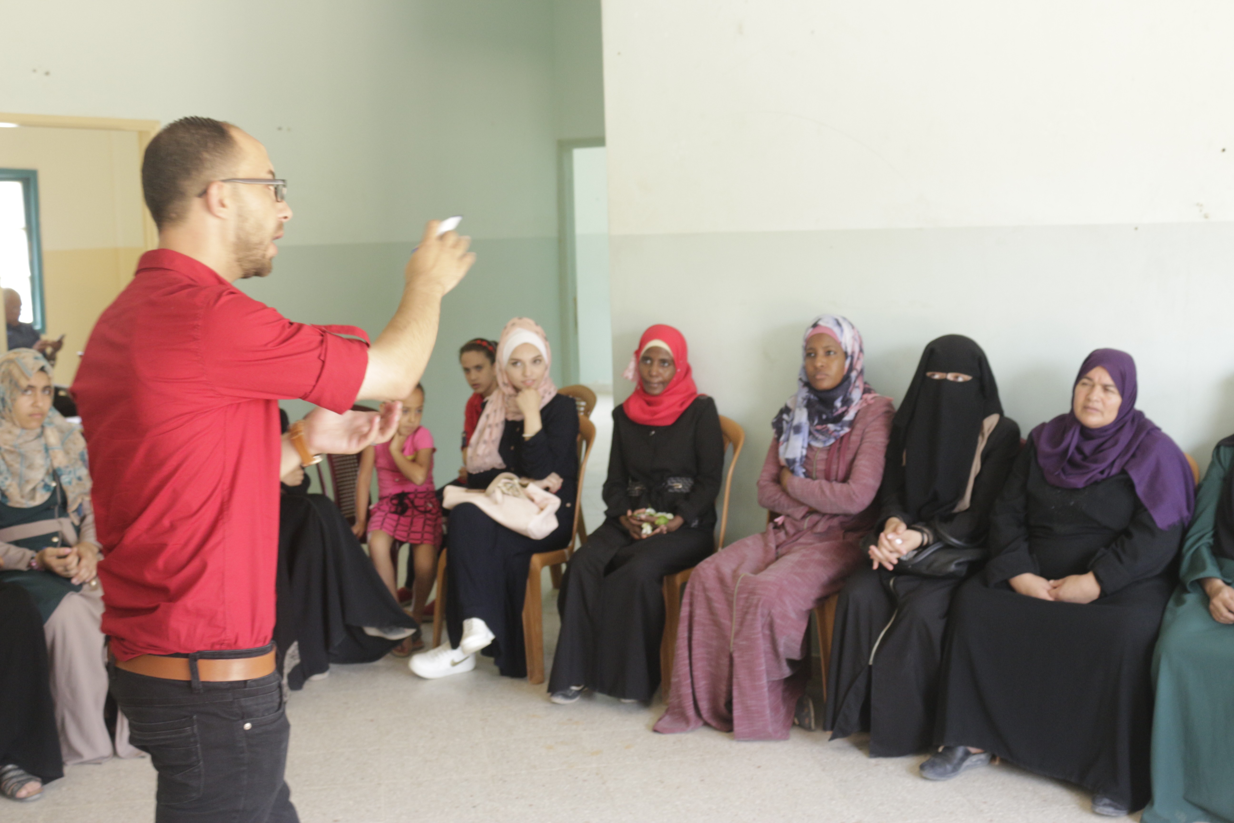 جمعية المرأة العاملة 2.JPG